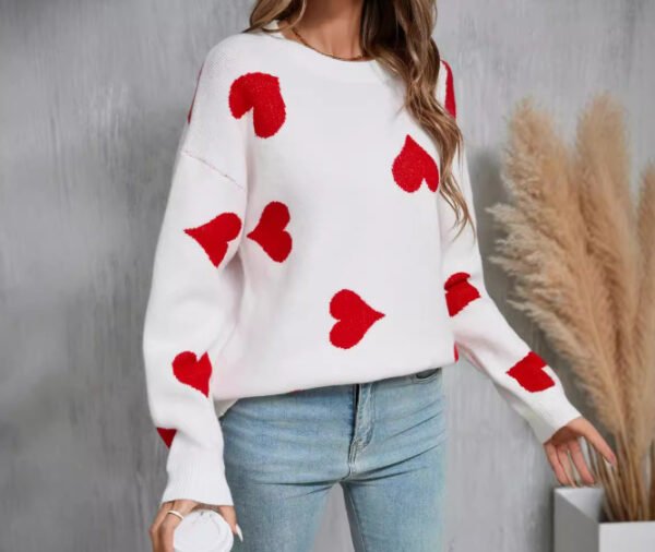 سترة محبوكة بمقاس كبير ورقبة دائرية من Love Little Peach Heart للنساء