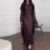 فستان عصري برقبة دائرية بلون سادة