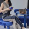 بذلة من الصوف متطابقة الألوان بدون أكمام على الموضة