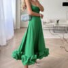 تنورة نسائية بتصميم A-line مزينة بزهرة كبيرة ثلاثية الأبعاد ومزينة بزهرة كبيرة