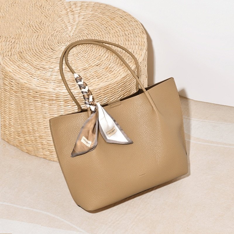 حقائب يد نسائية ذات سعة كبيرة من Fashion Commuter مناسبة لجميع المناسبات
