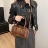 حقيبة كروس نسائية من ريترو بولينج يمكن حملها يدويًا