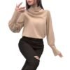 قميص نسائي ذو ياقة مدورة على الموضة