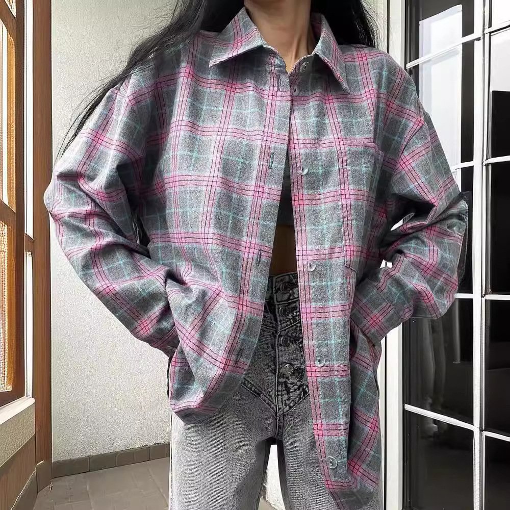 قميص نسائي بتصميم ريترو سهل المطابقة مع ياقة قميص فضفاضة بأكمام طويلة