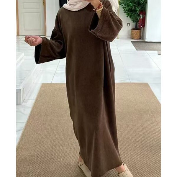 فستان فضفاض مناسب للخريف والشتاء