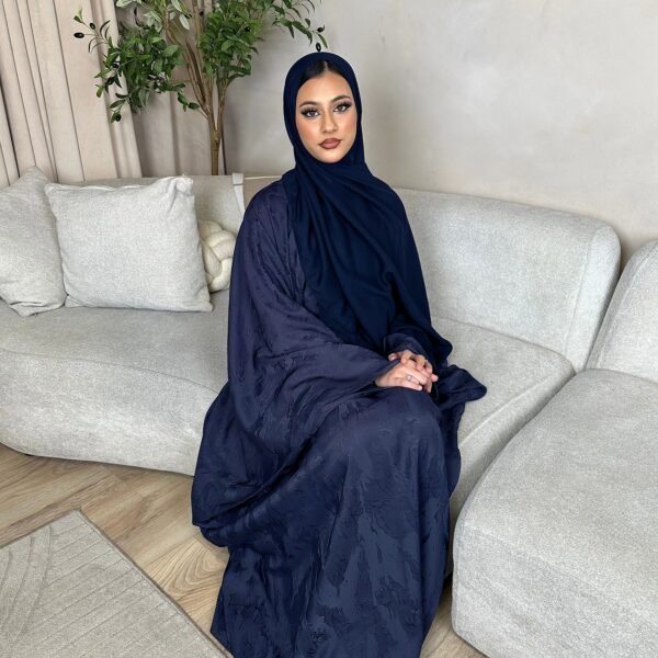 فستان نسائي كاجوال بلون سادة من الشرق الأوسط ودبي وتركيا