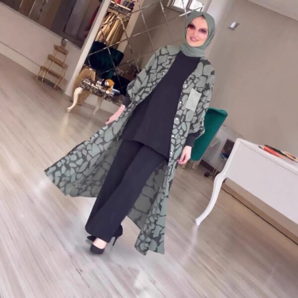 فستان كارديجان بدون ياقة بأكمام طويلة وطبعة جديدة على الموضة