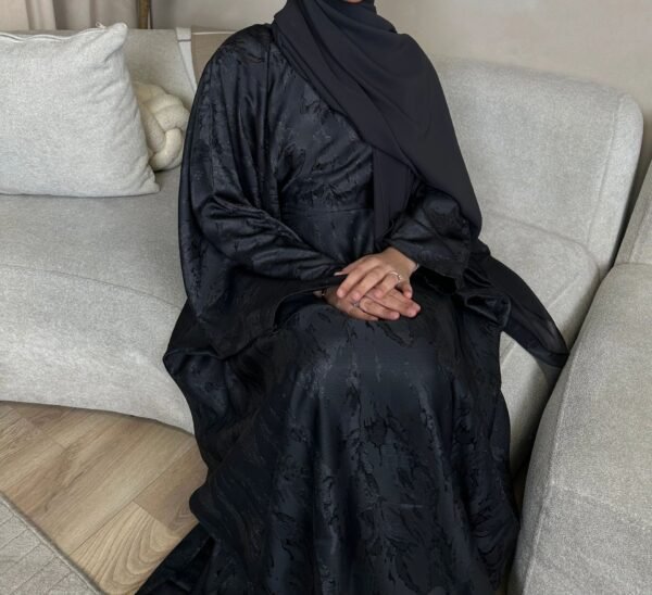 فستان نسائي كاجوال بلون سادة من الشرق الأوسط ودبي وتركيا