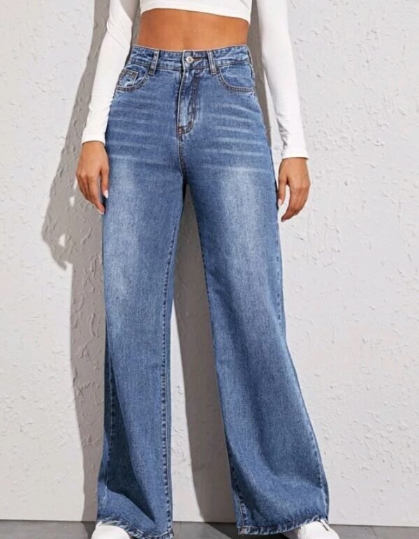 بنطلون جينز واسع الساق من Catsuo Camisole بخصر عالٍ