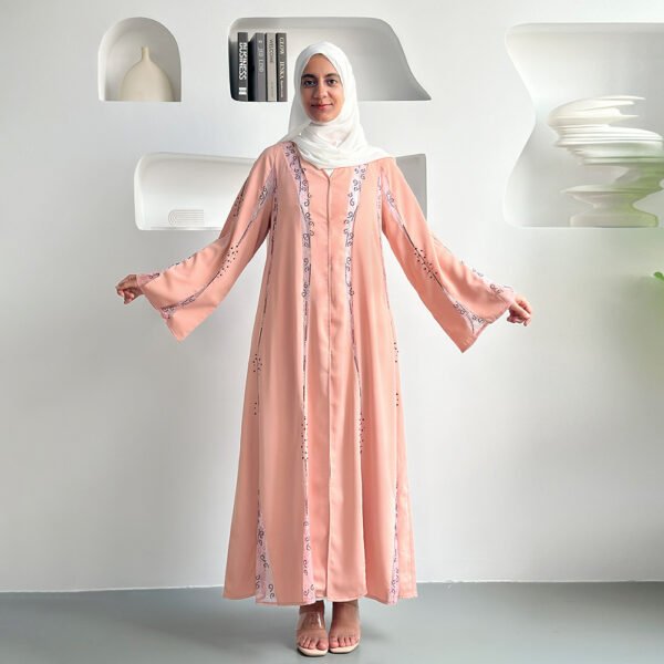 فستان نسائي من الفوال بأكمام طويلة