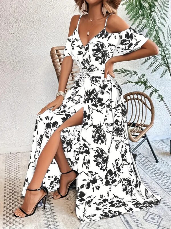 0c0e8dbc-2aab-4d00-9ed3-c1ad37a1bd54.jpg فستان صيفي طويل بدون أكتاف بطبعة زهور مع حزام بتصميم ملابس شاطئ نسائية