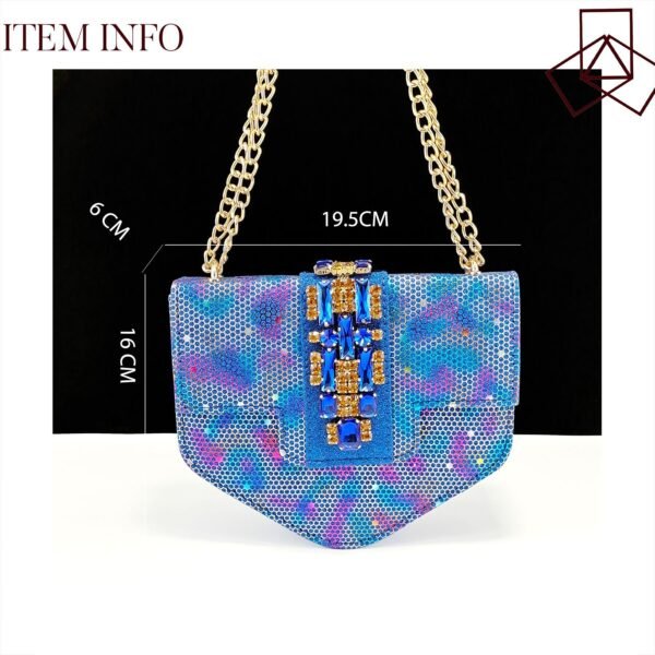 طقم أحذية وحقائب نسائية مصنوعة من قماش مموه مع إبزيم مزخرف ونعال بكعب عالٍ كاجوال