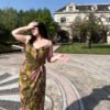 49935c68-1119-4002-811d-c8ab74b068d0.jpg فستان نسائي كبير معلق