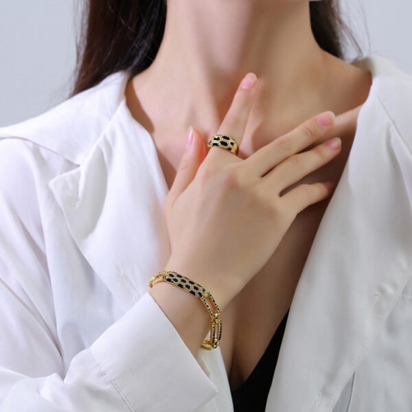 طقم أقراط ألماس بتصميم كوري جديد/أقراط + قلادة + إكسسوارات يد