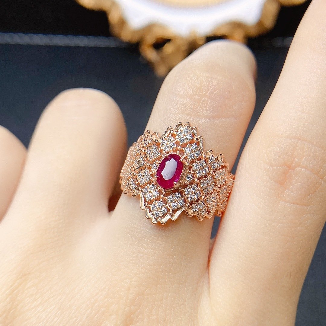 خاتم من الفضة الإسترليني عيار 925 مرصع بحجر ياقوت طبيعي محروق مقاس 4×6