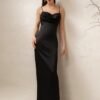 31b50d05-c90c-4f45-a3a8-5f73a672f4cc.jpg فستان ساتان بلون سادة مثير بدون ظهر وحمالات رفيعة
