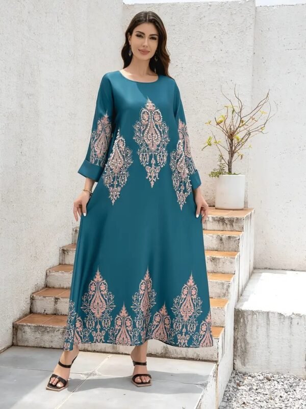 65bed8f2-c9f8-4cf0-8466-8b4f6faa04bc.jpg عباية نسائية من الشرق الأوسط - عباية طويلة بطبعة زهور