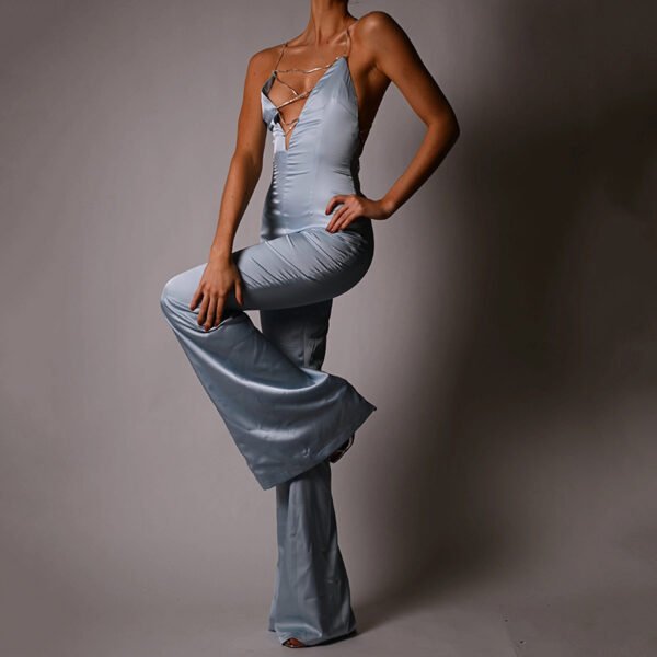 بنطلون مثير بتصميم حزام ماسي عصري