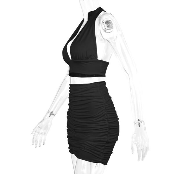 819cafbb-0250-47cc-ba41-8817a60d04bb-1.jpg طقم نسائي مكون من قطعتين، بلوزة بدون أكمام برباط وتنورة مطوية، متماسكة