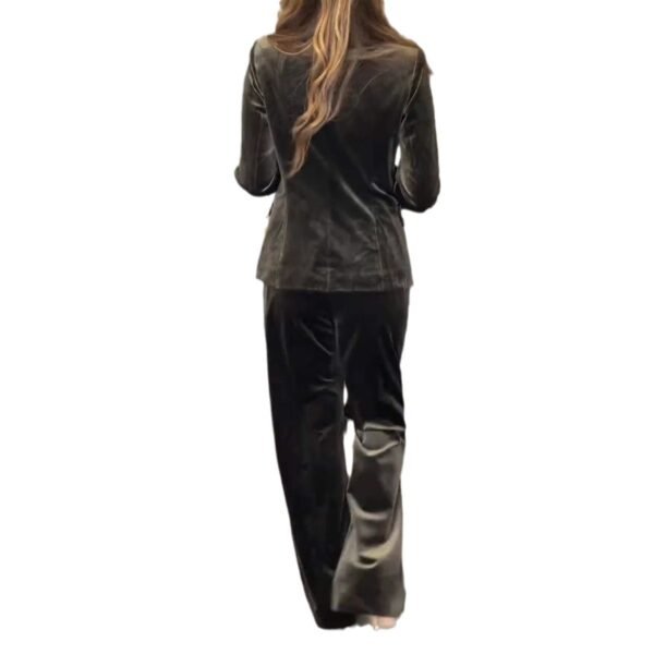 طقم نسائي من قطعتين من صدرية مخملية مزدوجة