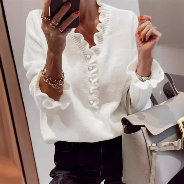 سترة شتوية محبوكة مكشكشة بفتحة رقبة على شكل حرف V وأكمام طويلة للنساء