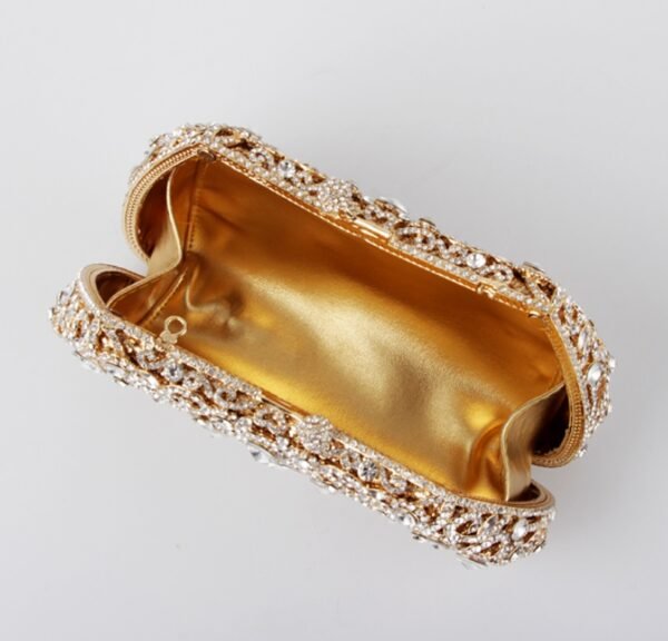 حقيبة سهرة مرصعة بالكريستال
