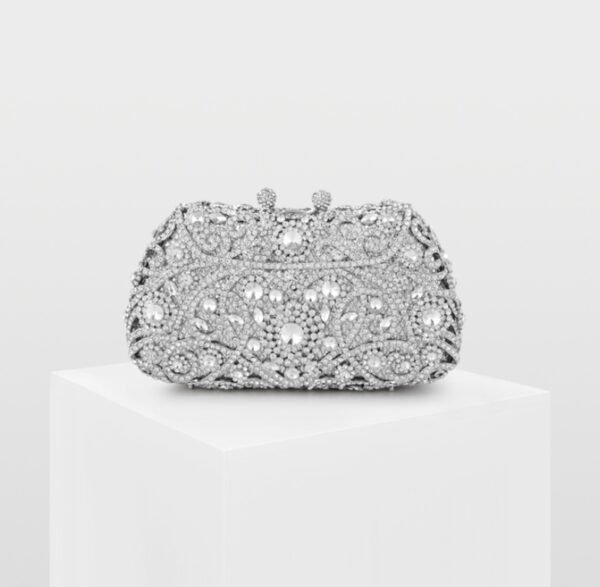 حقيبة سهرة مرصعة بالكريستال