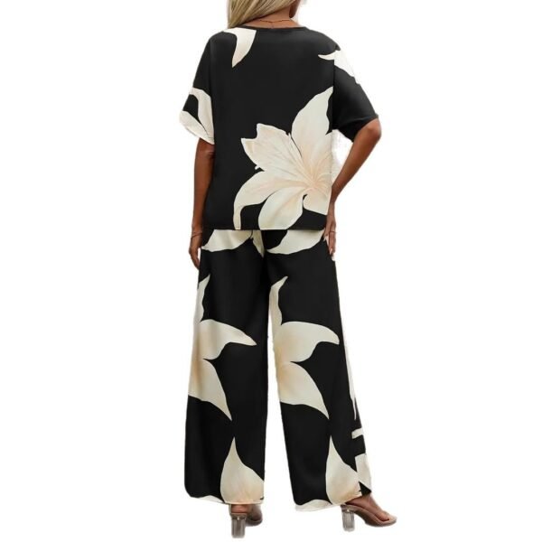 بدلة نسائية من البوليستر مطبوعة وعصرية