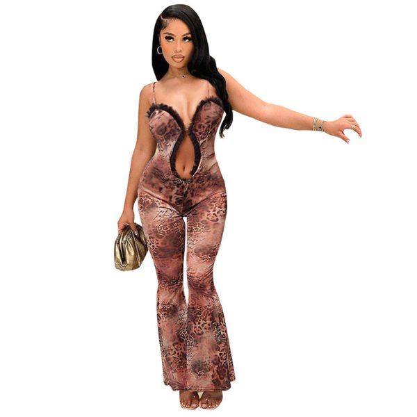 جمبسوت مثير بفتحات وطباعة رقمية