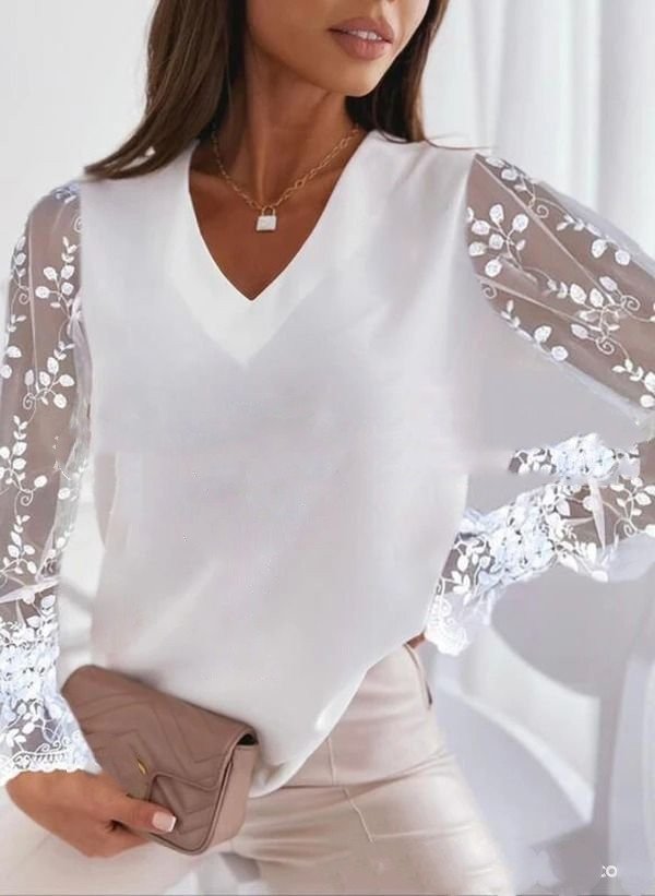 قميص تي شيرت نسائي بأكمام شبكية وخياطة مطبوعة على شكل حرف V ورقبة على شكل حرف V