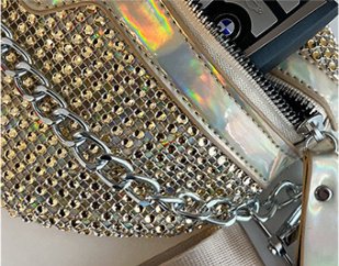 حقيبة كتف أنيقة مزينة بأحجار الماس الخفيفة المتناسقة