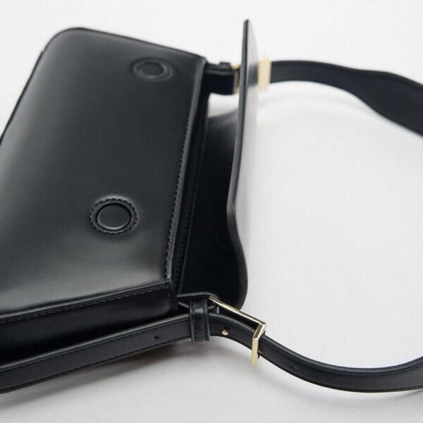 حقيبة كتف جديدة تناسب جميع الأذواق لفصل الخريف