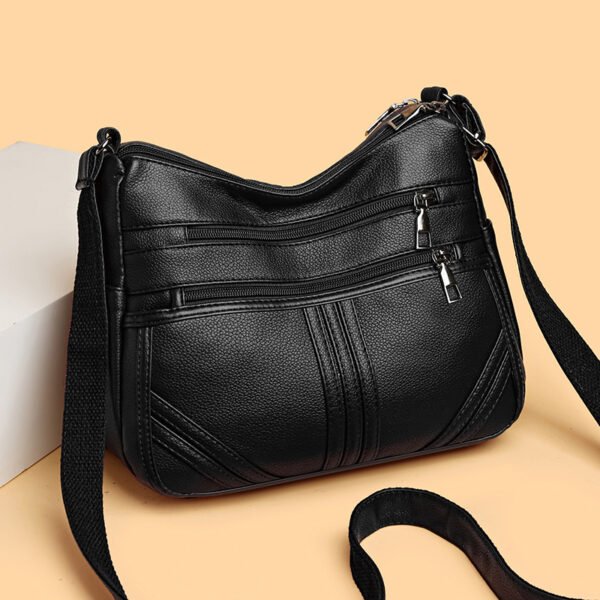 حقيبة كروس بودي جديدة من الجلد الناعم المزخرف للنساء في منتصف العمر