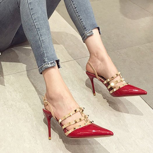 صنادل باوتو برشام للنساء