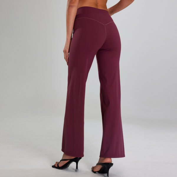 بنطلون يوغا ضيق بتصميم أوروبي وأمريكي، مناسب للجري في الهواء الطلق