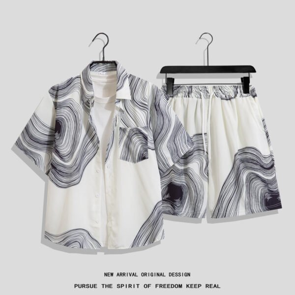 بدلة قميص مطبوعة بأكمام قصيرة على طراز هونغ كونغ