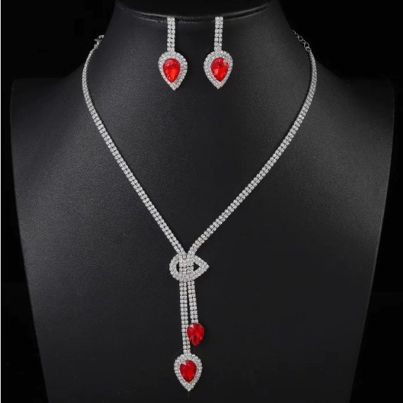 طقم مجوهرات من قطعتين من الزركون AAA للتجارة الخارجية الكورية في أوروبا وأمريكا