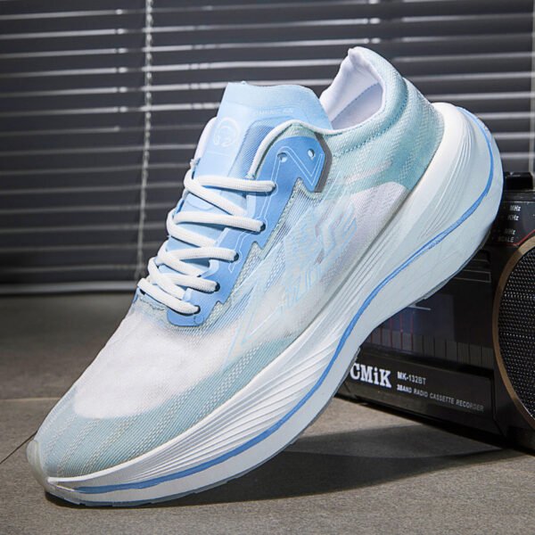 حذاء رياضي للجري من القماش الشبكي القابل للتنفس، حذاء جري ماراثوني منخفض الارتفاع، ممتص للصدمات