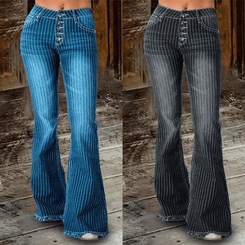 بنطلون مخطط واسع الخصر بتصميم عصري