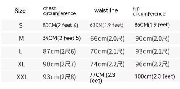 فستان زفاف من الدانتيل بذيل كبير