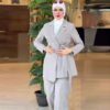 طقم بدلة نسائية جديد مكون من قطعتين: معطف بأكمام طويلة وبنطال