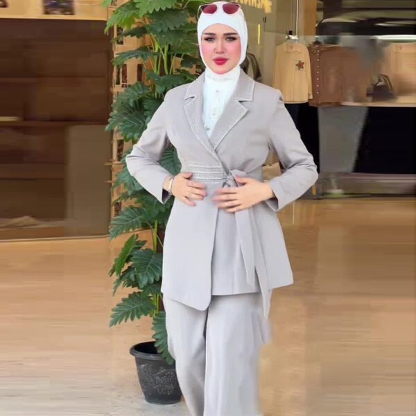 طقم بدلة نسائية جديد مكون من قطعتين: معطف بأكمام طويلة وبنطال