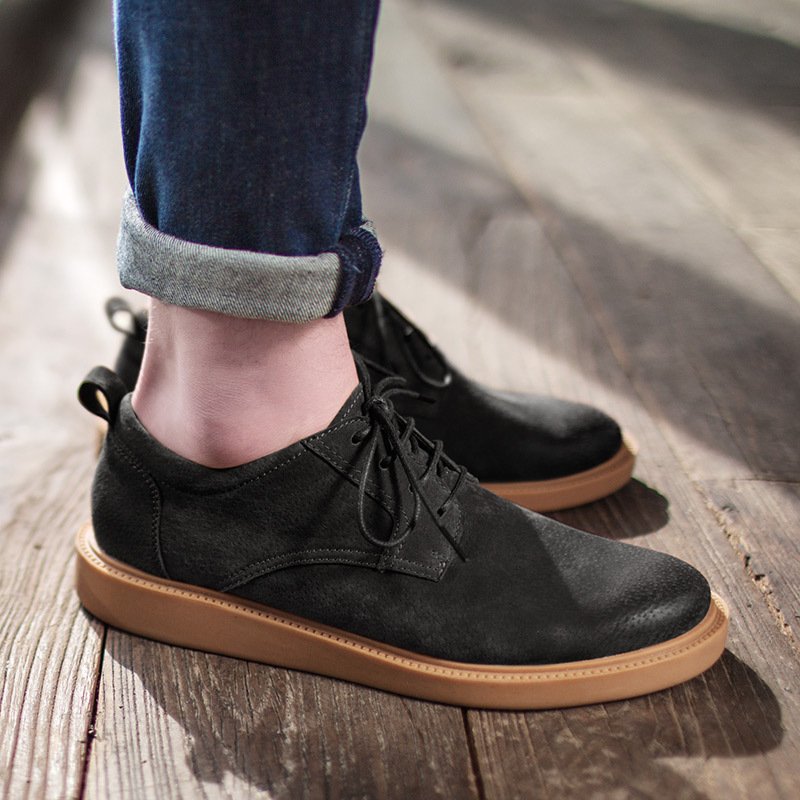 حذاء رياضي صيفي رجالي بني على الطراز البريطاني