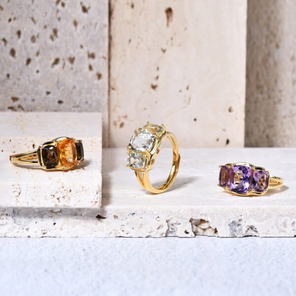 خاتم من الأحجار الكريمة الطبيعية الملونة، حجر الجمشت الأخضر