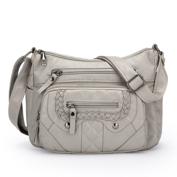 حقيبة كتف من الجلد الناعم ذو الملمس المتطور