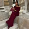 b39f12fd-a18e-4f9c-8b21-3be78374d2b2-1.jpg طقم قطعتين من Pure Desire Style، بلوزة مكشوفة الكتفين بقصة ضيقة وتنورة طويلة