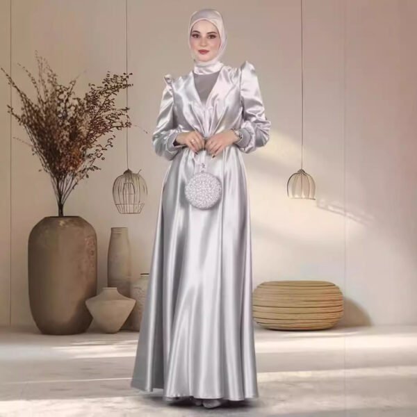 7275f9ca-dd92-4d7b-8d07-956c1b801150.jpg فستان طويل أنيق من الساتان للنساء