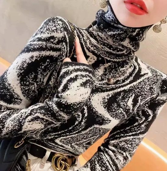 1c69d635-eeef-4644-97f5-39c2864c8517-2.jpg كنزة نسائية بياقة عالية، قميص داخلي أنيق مناسب لفصلي الخريف والشتاء