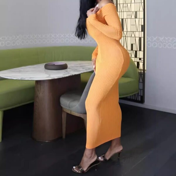 a12eabd1-e14c-4d83-89ce-c9752476e6c1.jpg فستان نسائي بتصميم أوروبي وأمريكي مخصص